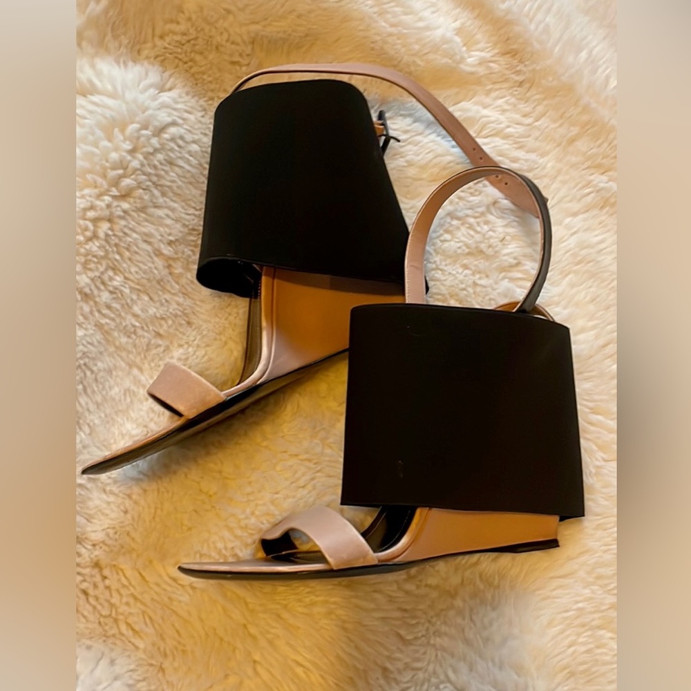 Balenciaga Black Pink New Prism Elastic Wedge Lambskin Sandals size 8US 38.5EU - Picture 3 of 3